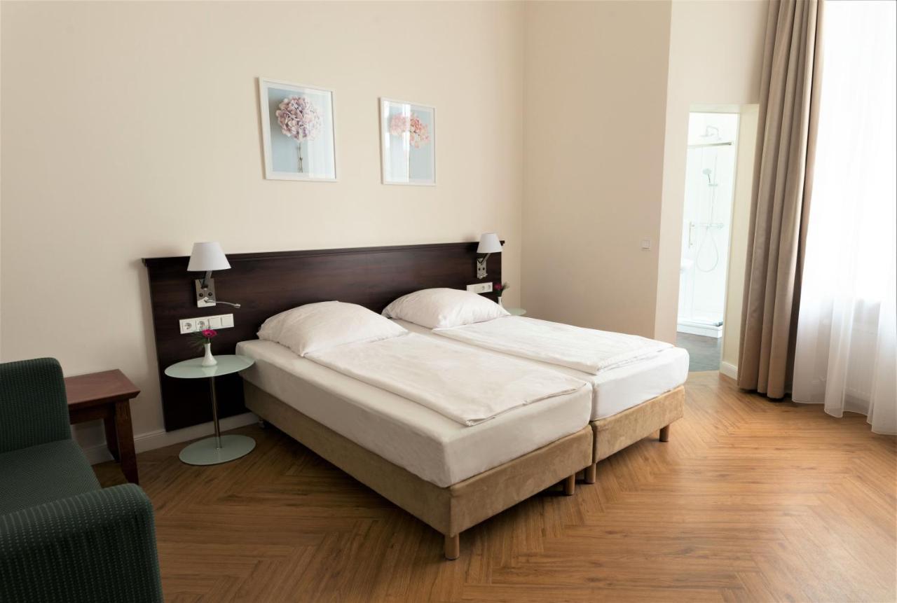 Rewari Hotel Berlin Bagian luar foto